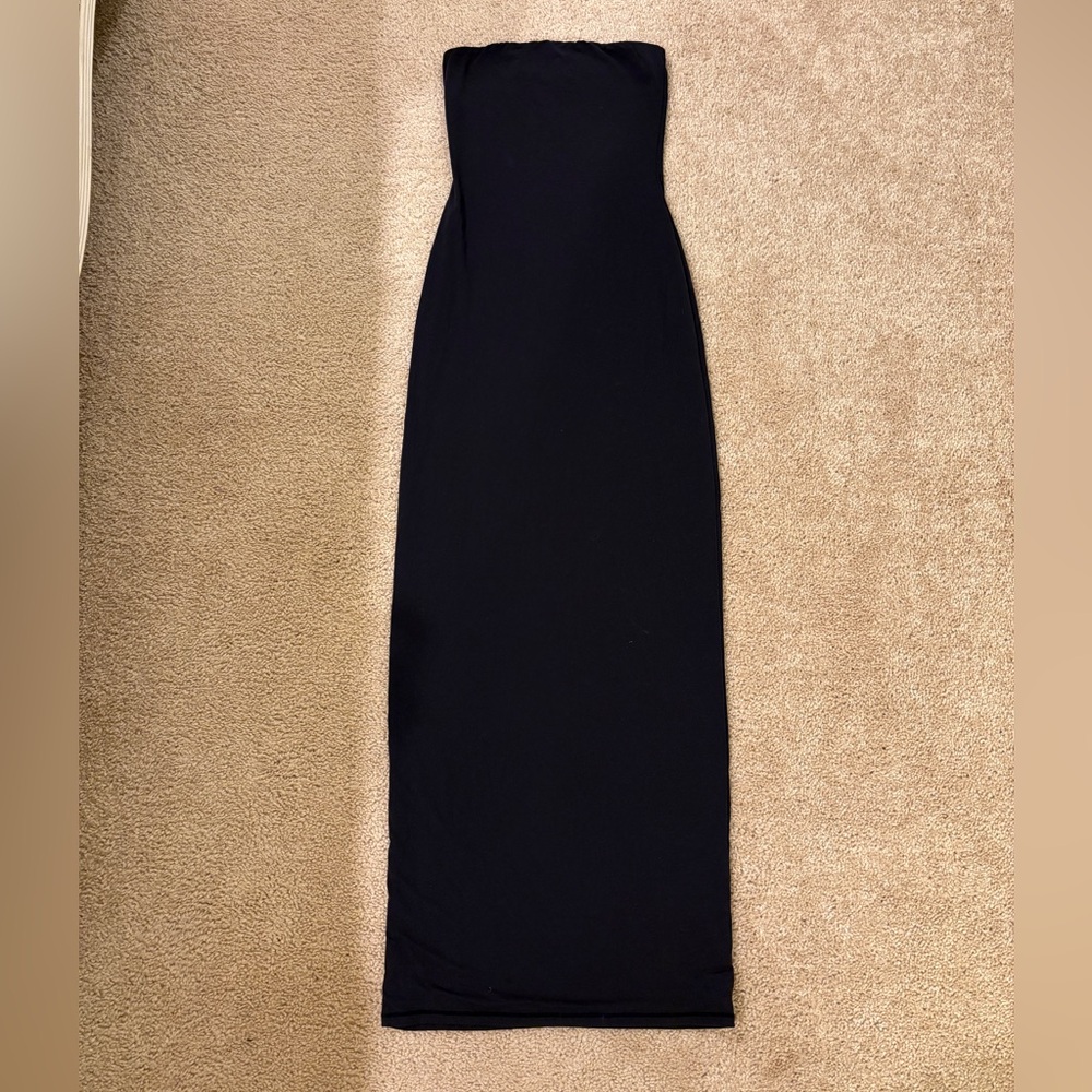 SKIMS Black Onyx Strapless Bodycon Dress
